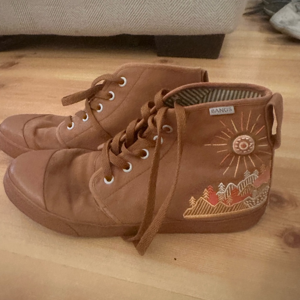 BANGS Women's Brown High-Top Sneakers
